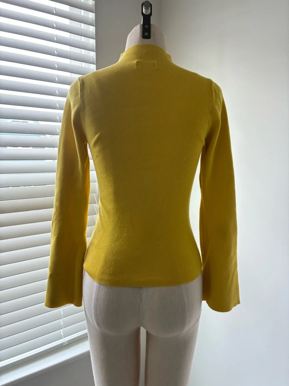 Maeve Anthropologie Women's Arlowe Bell-Sleeve Yellow Mock-Neck Sweater